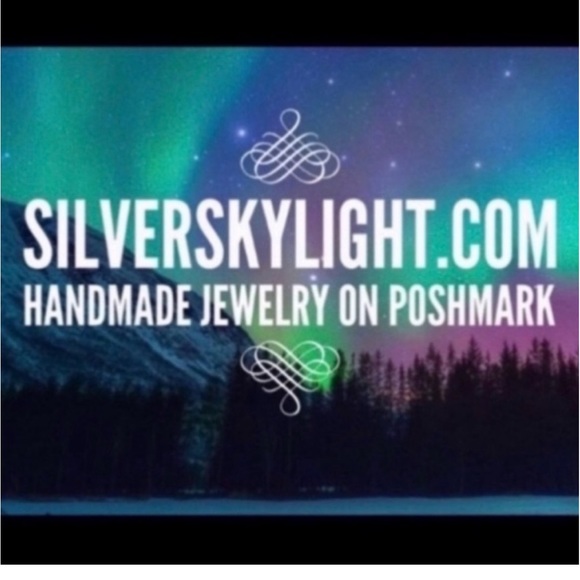 Double chain necklace celtic heart knot & dangly red crystal goth boho silver - Picture 9 of 9